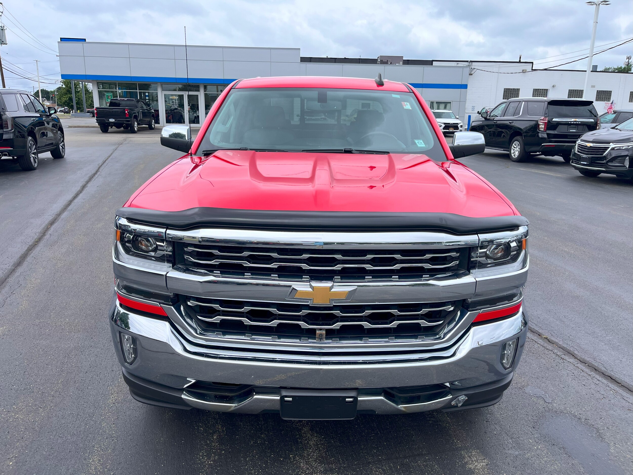 2018 Chevrolet Silverado 1500 LTZ photo 4
