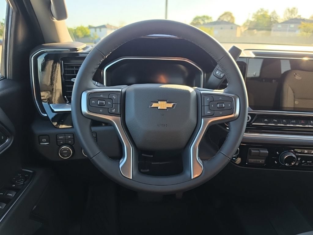 2026 Chevrolet Silverado 1500 LT - Photo 11
