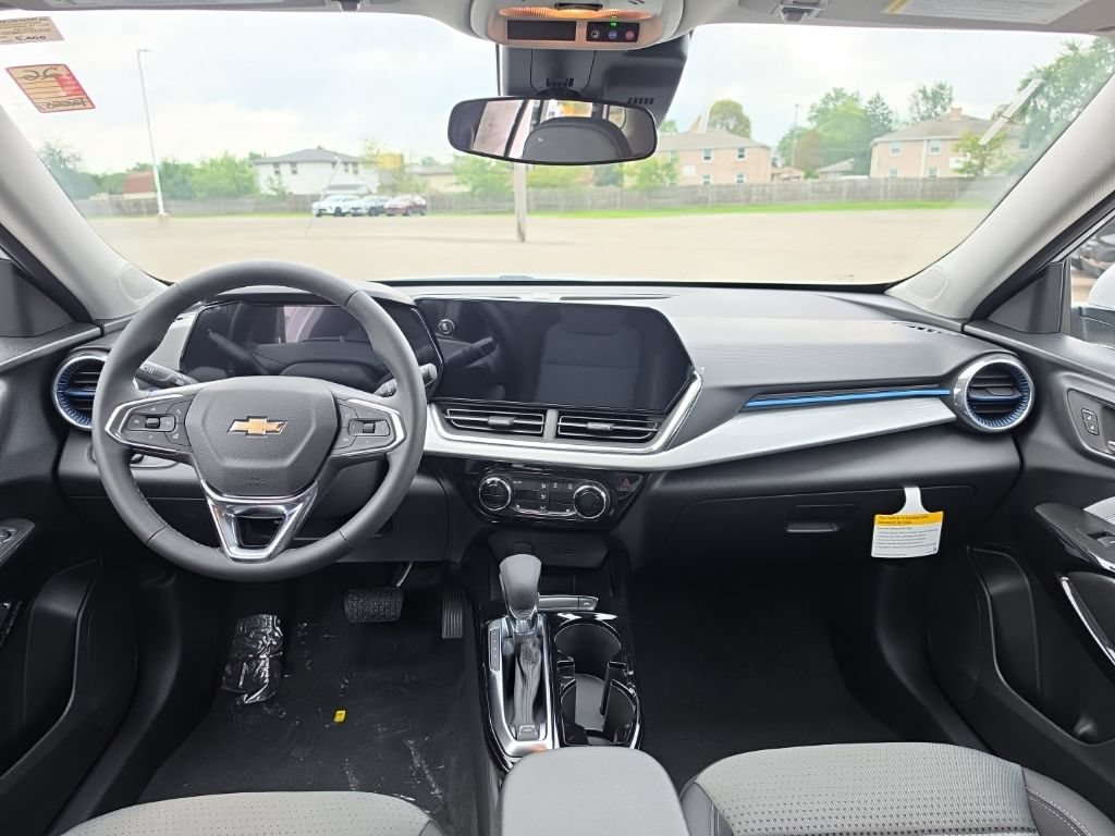 2026 Chevrolet Trax LT - Photo 10