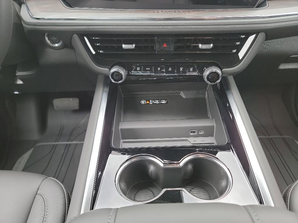 2026 Chevrolet Tahoe LT - Photo 18
