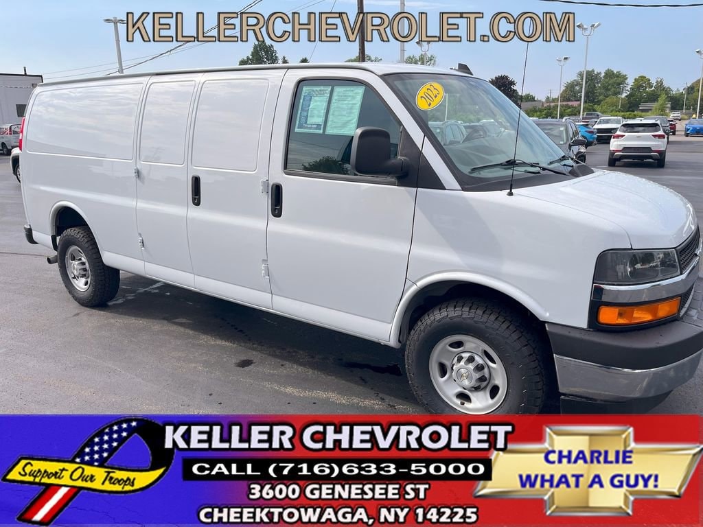 2023 Chevrolet Express Cargo 1WT's photo