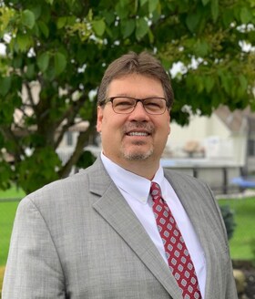 Staff member TONY DIPASQUALE from 8431f96a56a7