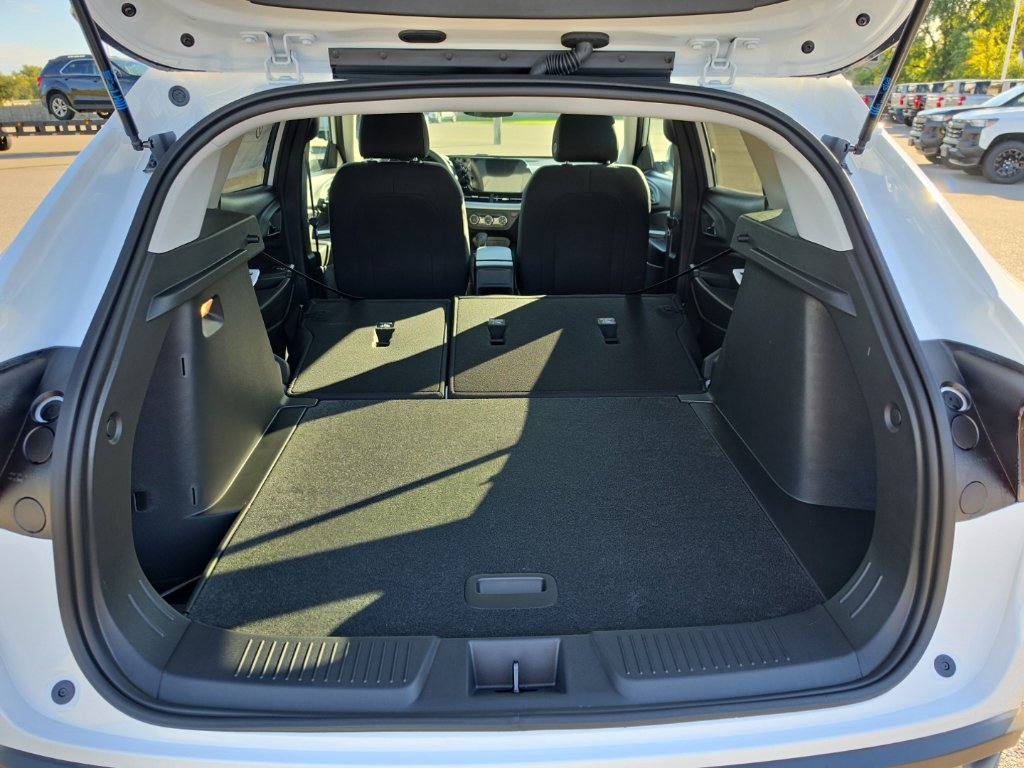 2026 Chevrolet Trax LS - Photo 19