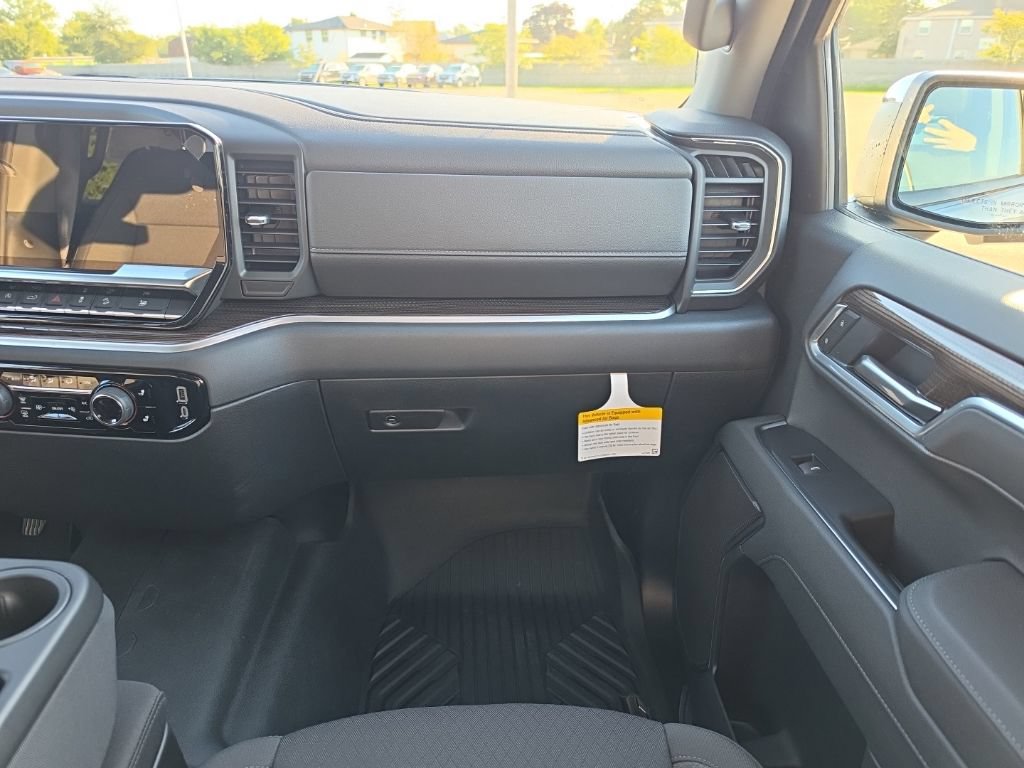 2026 Chevrolet Silverado 1500 LT - Photo 13