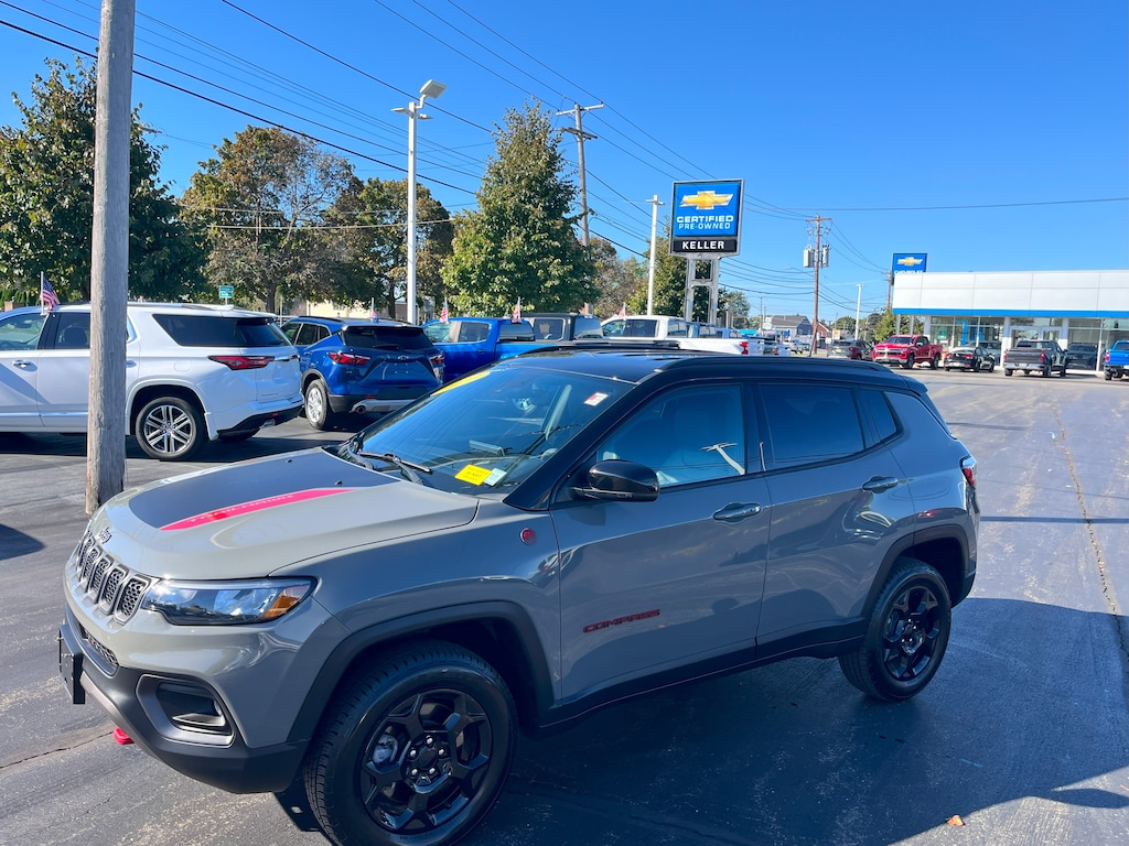 Used 2023 Jeep Compass Trailhawk