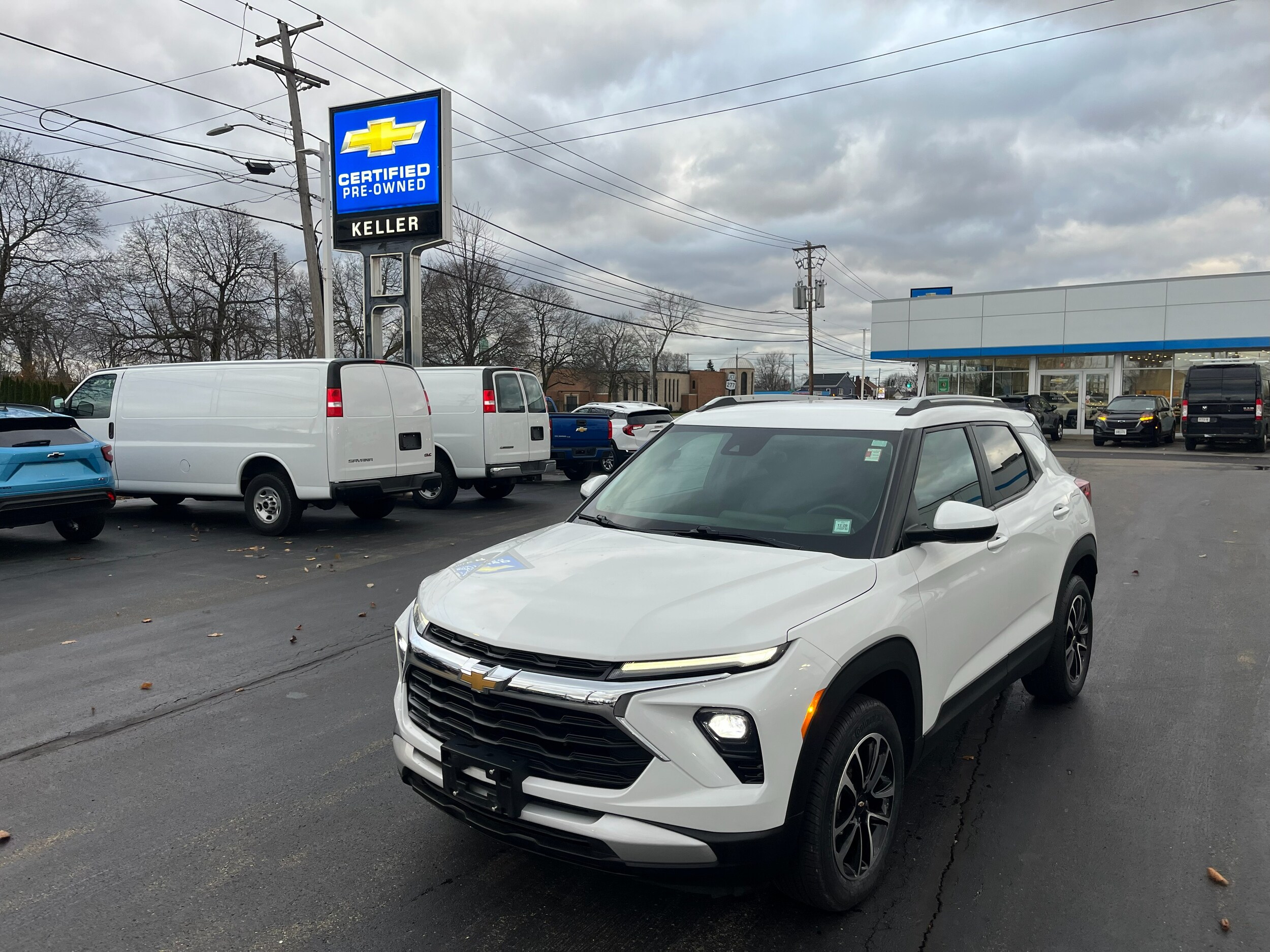 2024 Chevrolet Trailblazer LT photo 3
