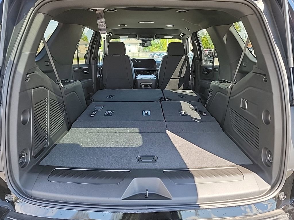 2026 Chevrolet Tahoe LS - Photo 33