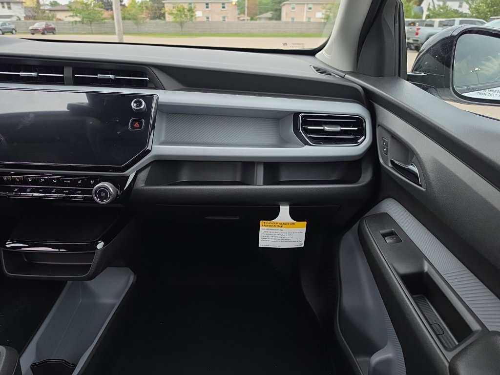 2027 Chevrolet Bolt LT - Photo 13