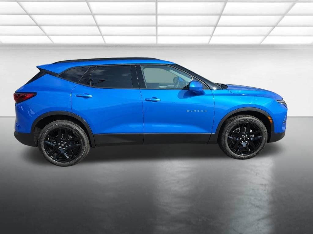 2026 Chevrolet Blazer 2LT - Photo 8
