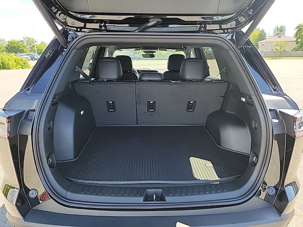 2026 Chevrolet Equinox LT - Photo 15