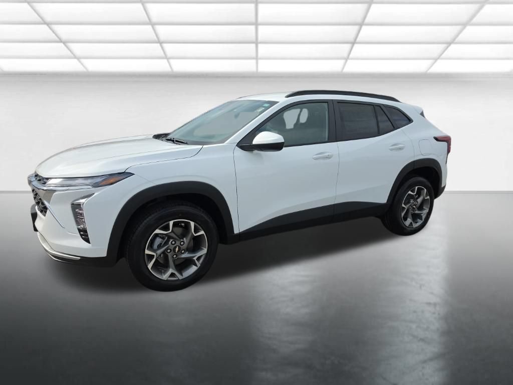 2026 Chevrolet Trax LT - Photo 3