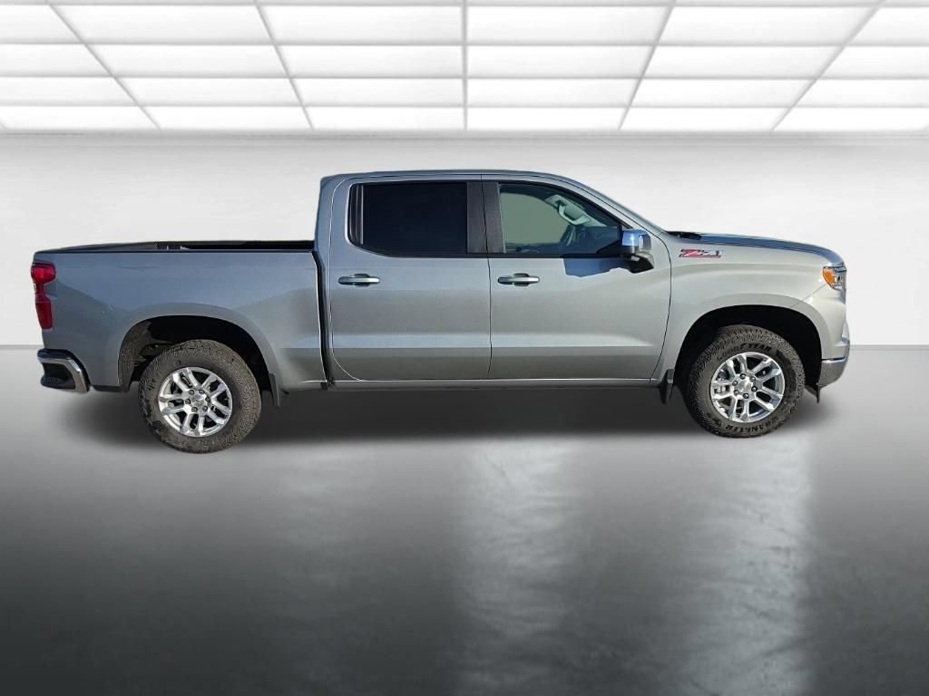 2026 Chevrolet Silverado 1500 LT - Photo 9