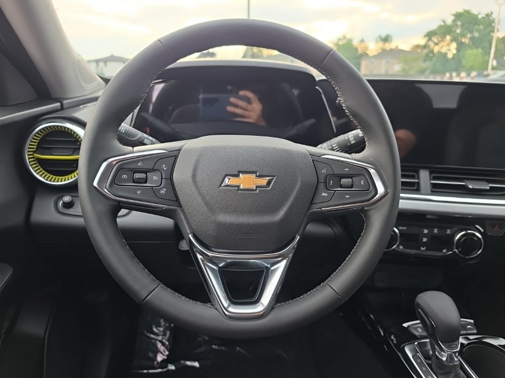 2026 Chevrolet Trax LT - Photo 11