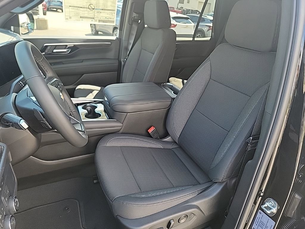 2026 Chevrolet Tahoe LS - Photo 25