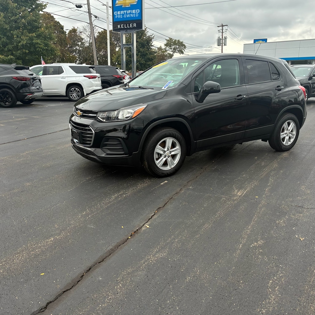 Used 2022 Chevrolet Trax LS SUV
