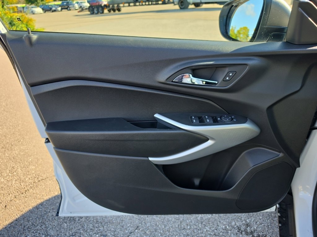 2026 Chevrolet Trax LS - Photo 20