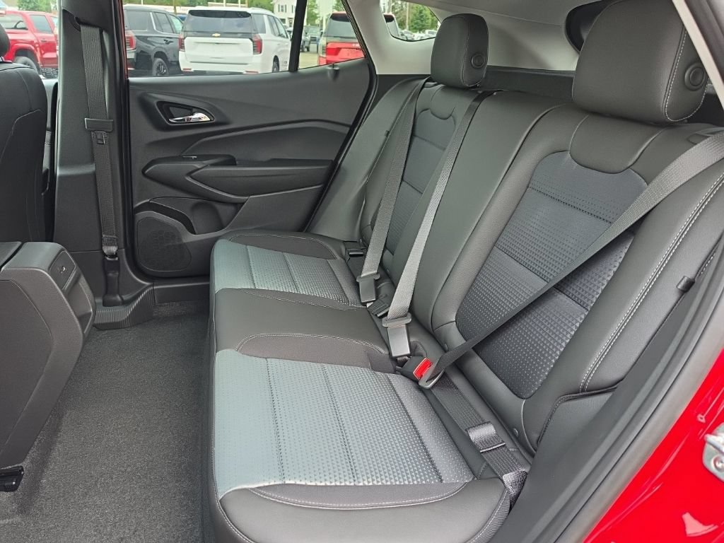 2026 Chevrolet Trax LT - Photo 18
