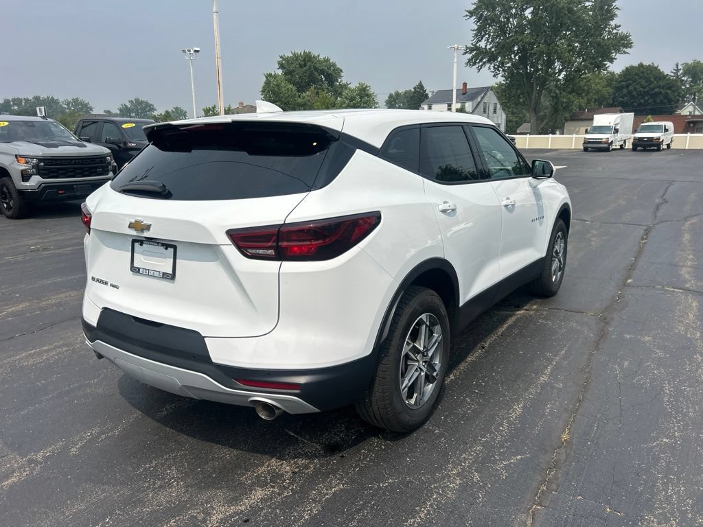 2023 Chevrolet Blazer 2LT - Photo 9