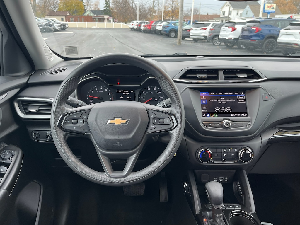 Used 2023 Chevrolet Trailblazer LS SUV