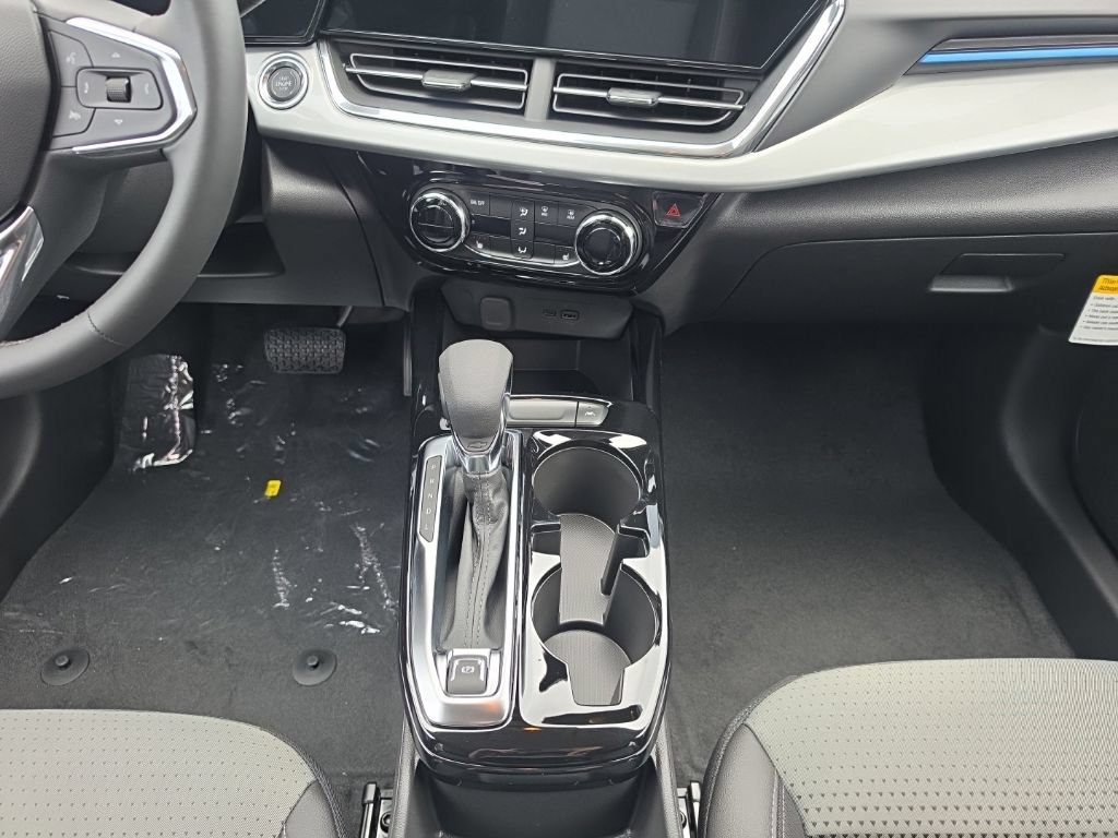 2026 Chevrolet Trax LT - Photo 12