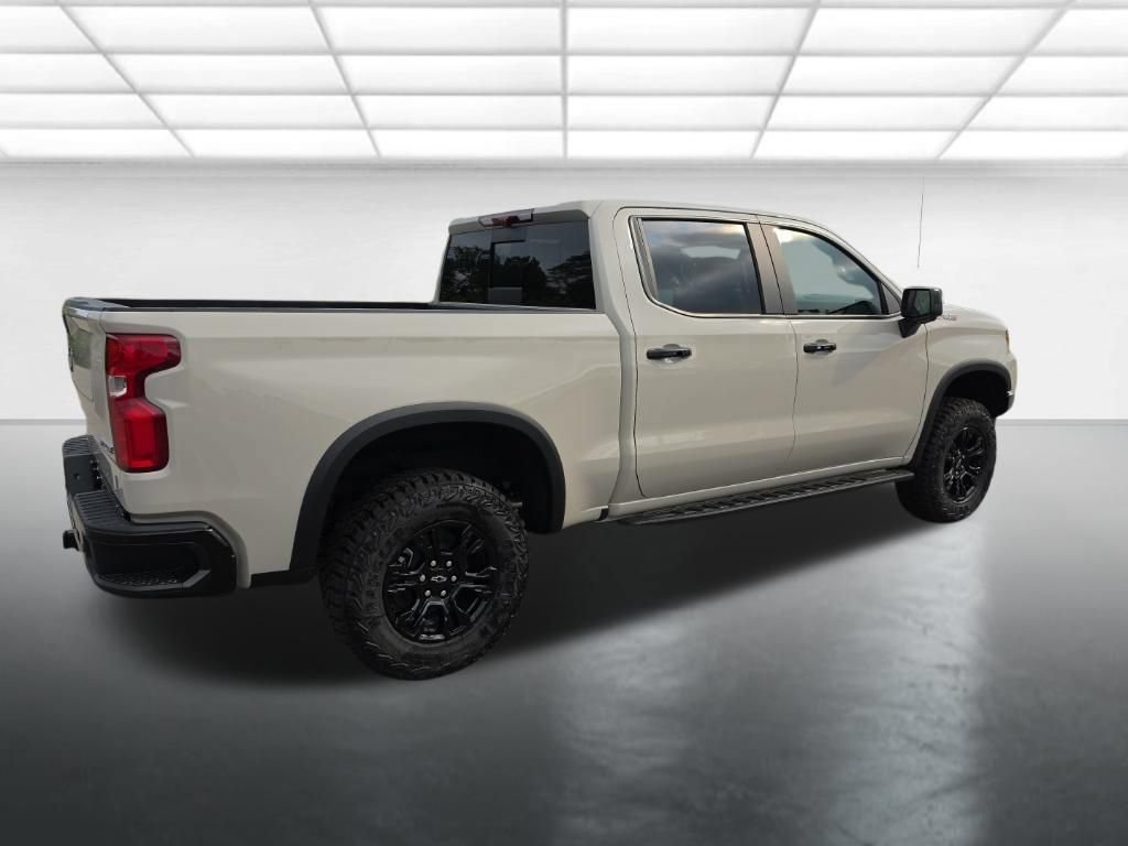 2026 Chevrolet Silverado 1500 ZR2 - Photo 8
