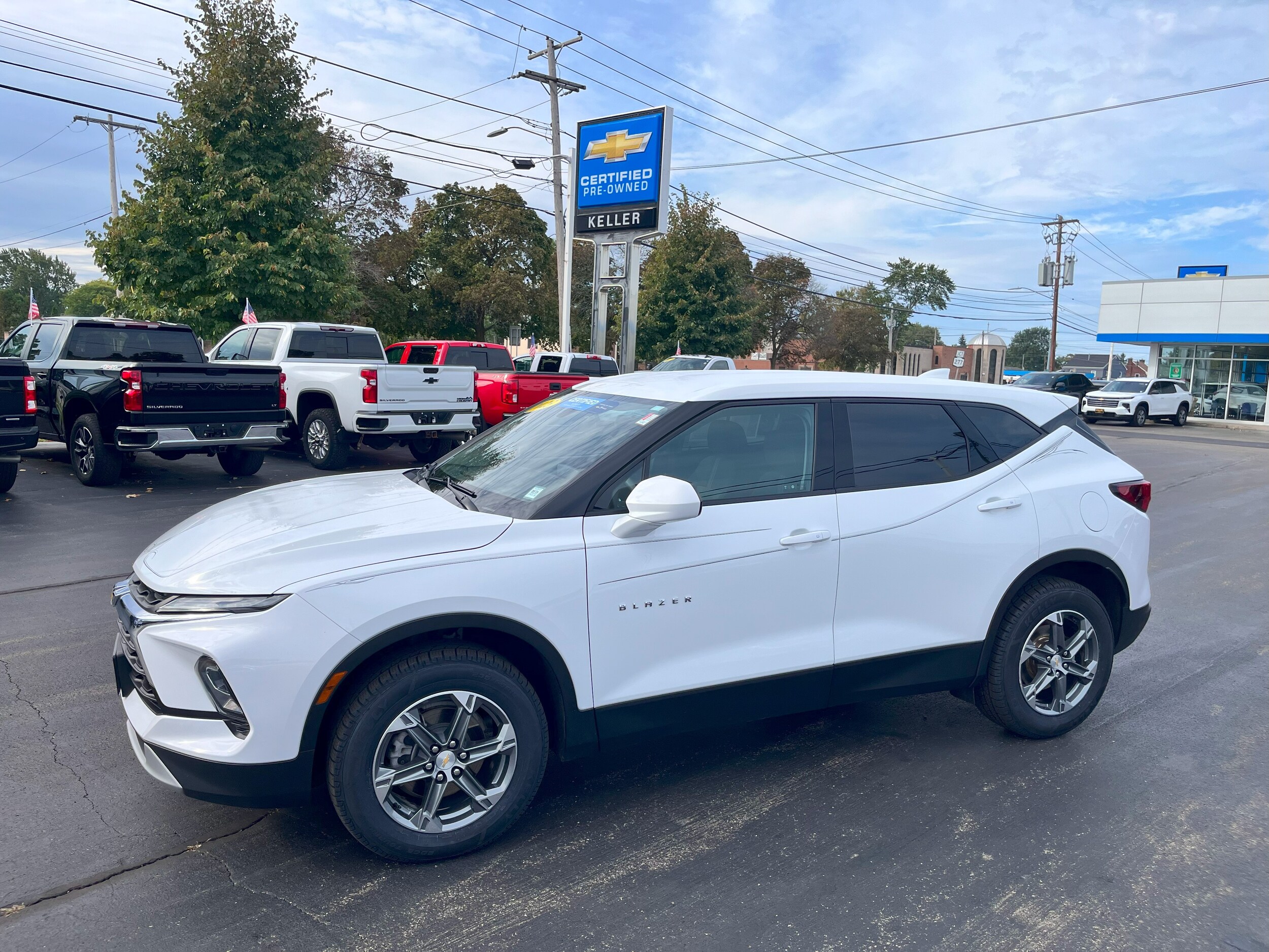 2023 Chevrolet Blazer 2LT photo 3