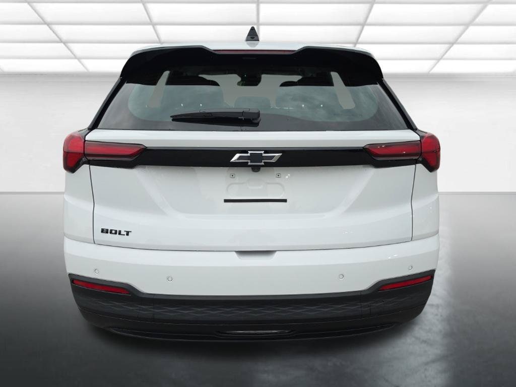 2027 Chevrolet Bolt LT - Photo 6