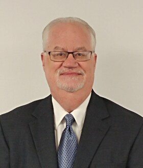 Staff member STEVE LIPINCZYK from f17a1ab965b1