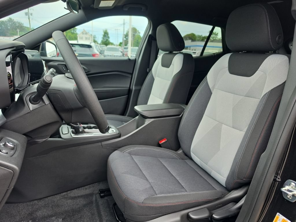 2026 Chevrolet Trax RS - Photo 13