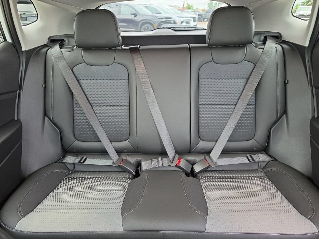 2026 Chevrolet Trax LT - Photo 17