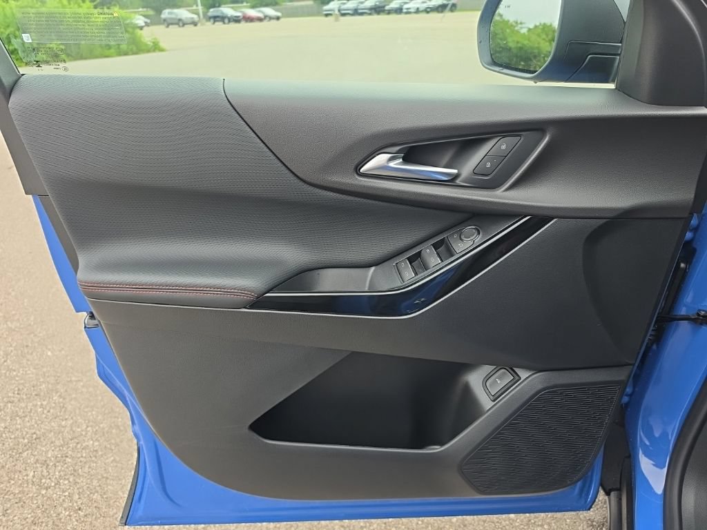 2027 Chevrolet Equinox RS - Photo 16