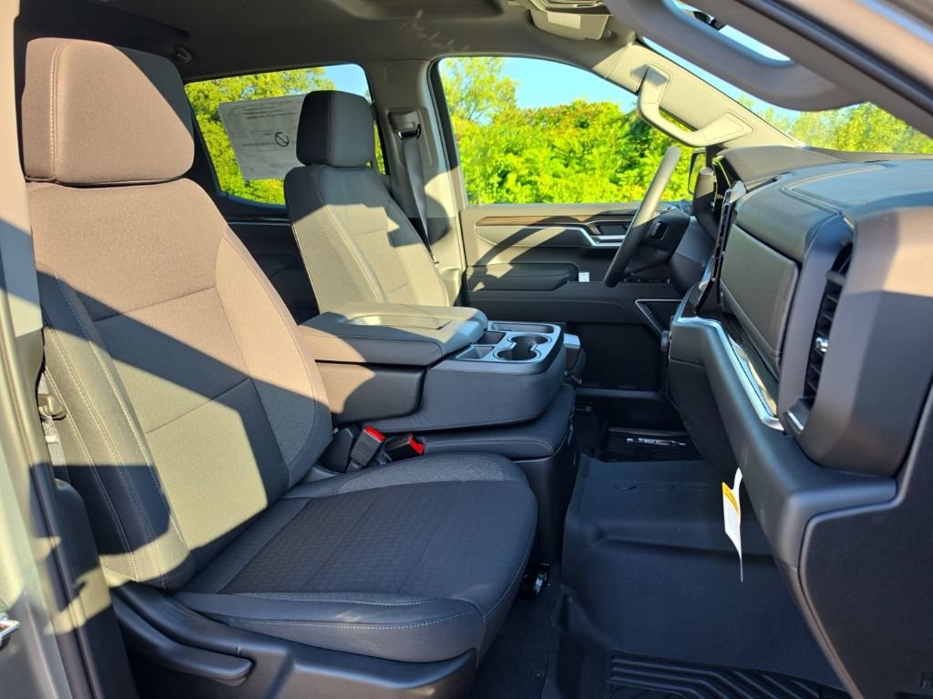 2026 Chevrolet Silverado 1500 LT - Photo 16