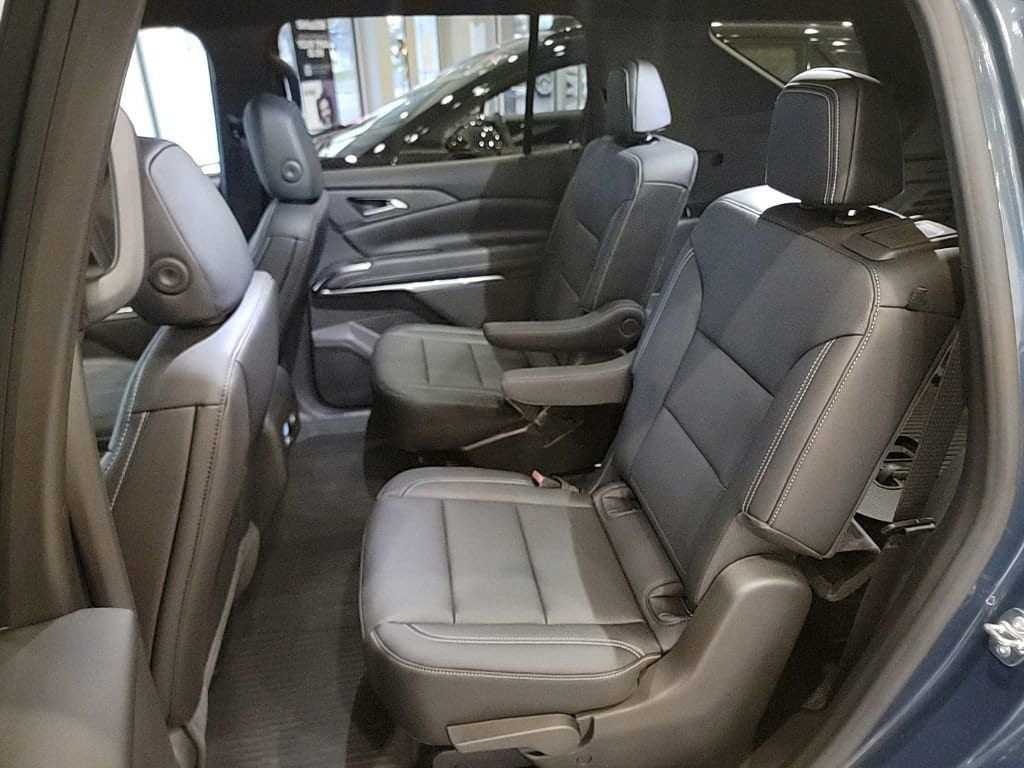 2026 Chevrolet Traverse LT - Photo 14