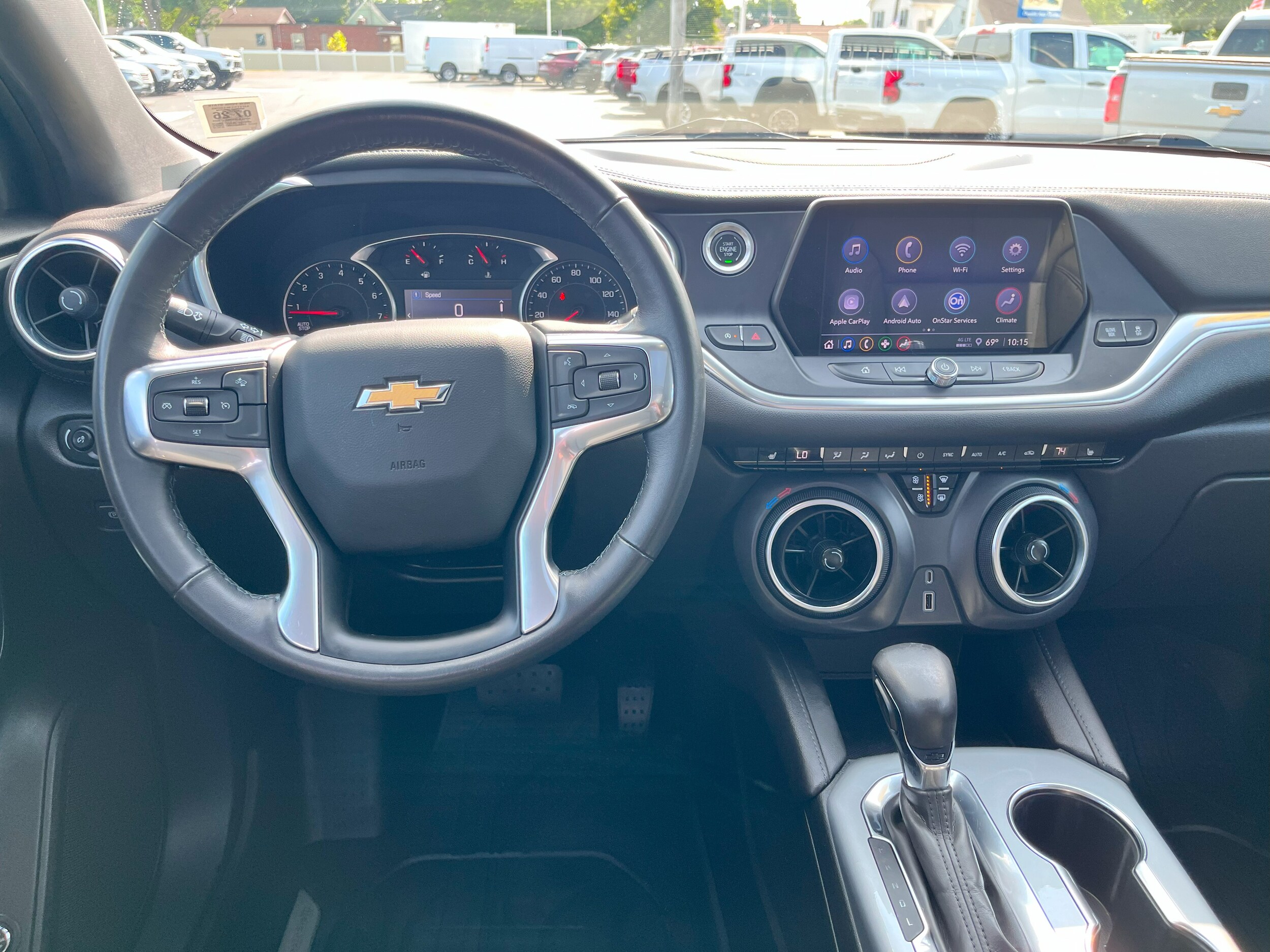 2022 Chevrolet Blazer 3LT photo 2