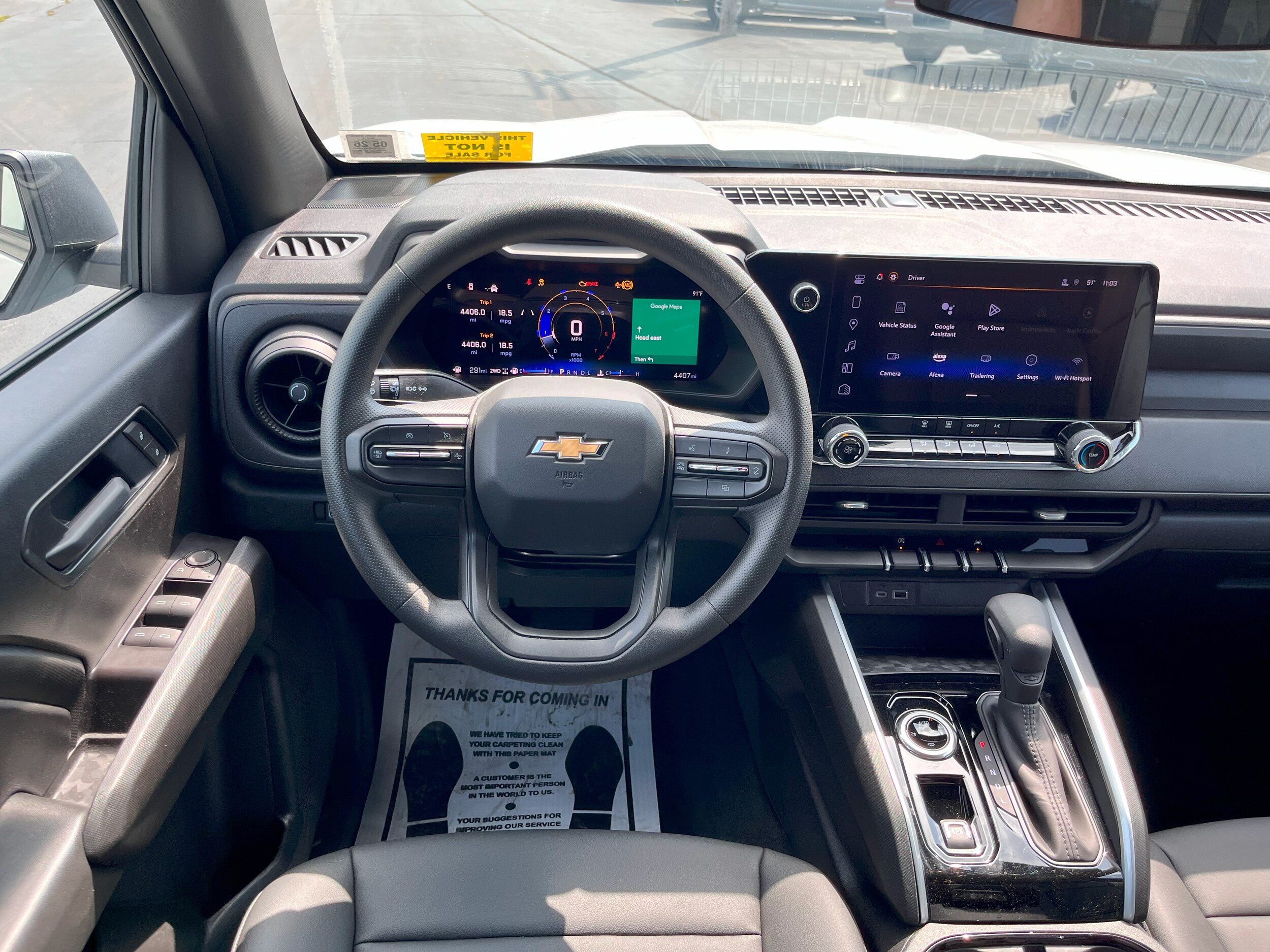 2025 Chevrolet Colorado LT photo 2