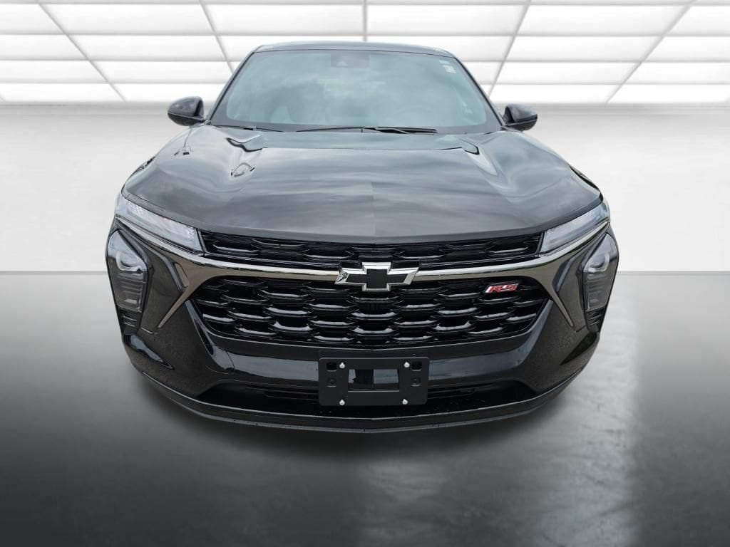 2026 Chevrolet Trax RS - Photo 2