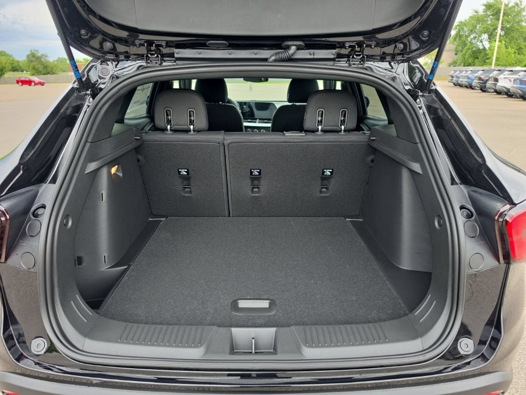 2026 Chevrolet Trax RS - Photo 17