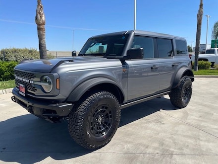 2026 Ford Bronco Badlands SUV
