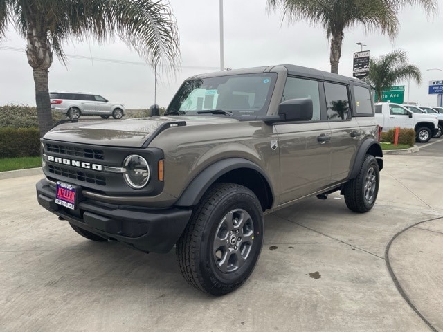 2025 Ford Bronco 4-Door Big Bend's photo