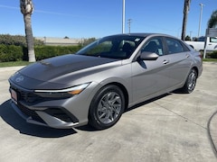 2024 Hyundai Elantra SEL Sedan