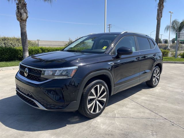 2022 Volkswagen Taos 1.5T SE's photo