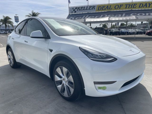 2023 Tesla Model Y Long Range photo 2