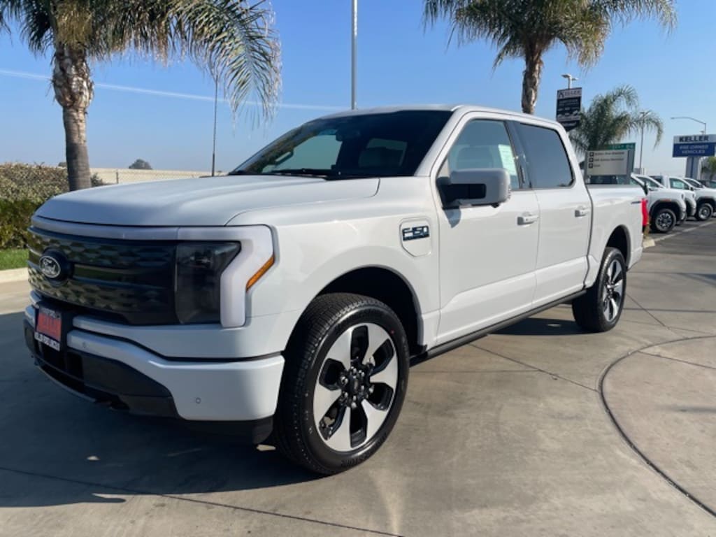 New 2025 Ford F-150 Lightning Platinum Truck