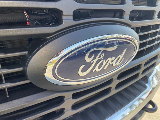 2026 Ford F-250 Super Duty XL - Photo 27