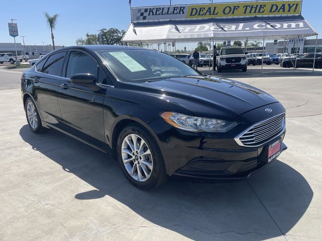 Used 2017 Ford Fusion SE with VIN 3FA6P0HD8HR255574 for sale in Hanford, CA
