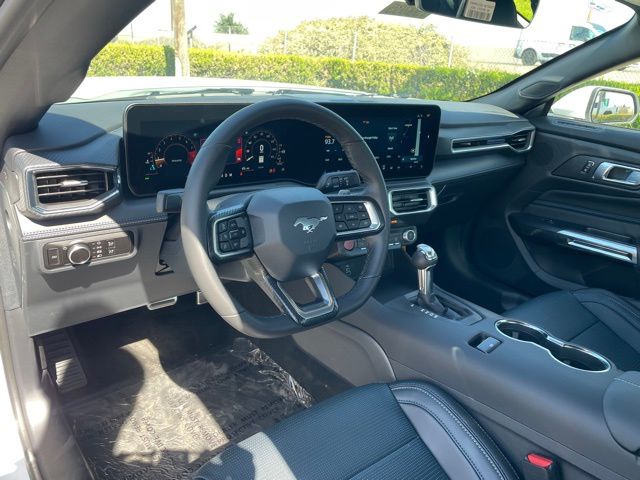 2025 Ford Mustang GT Premium Fastback - Photo 9