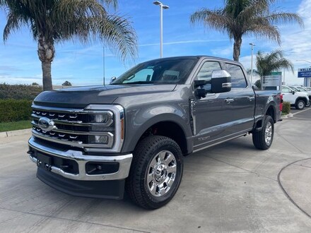 2026 Ford F-250SD Lariat Truck