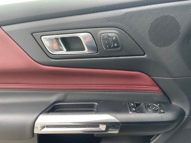 2025 Ford Mustang EcoBoost Premium Fastback - Photo 18