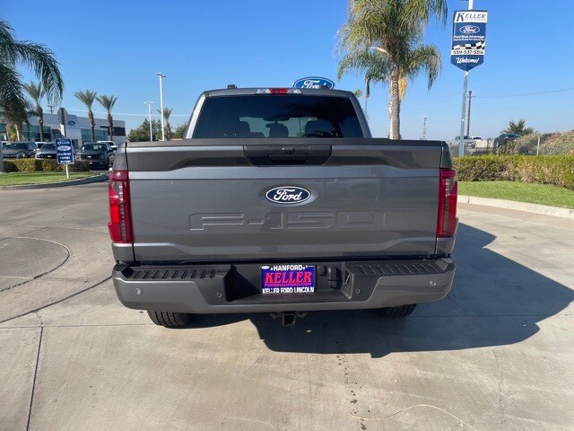 2025 Ford F-150 STX photo 4