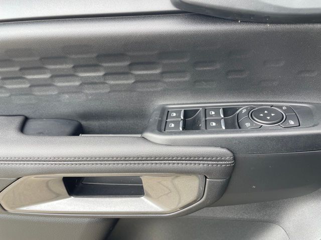 2025 Ford Ranger XLT - Photo 17
